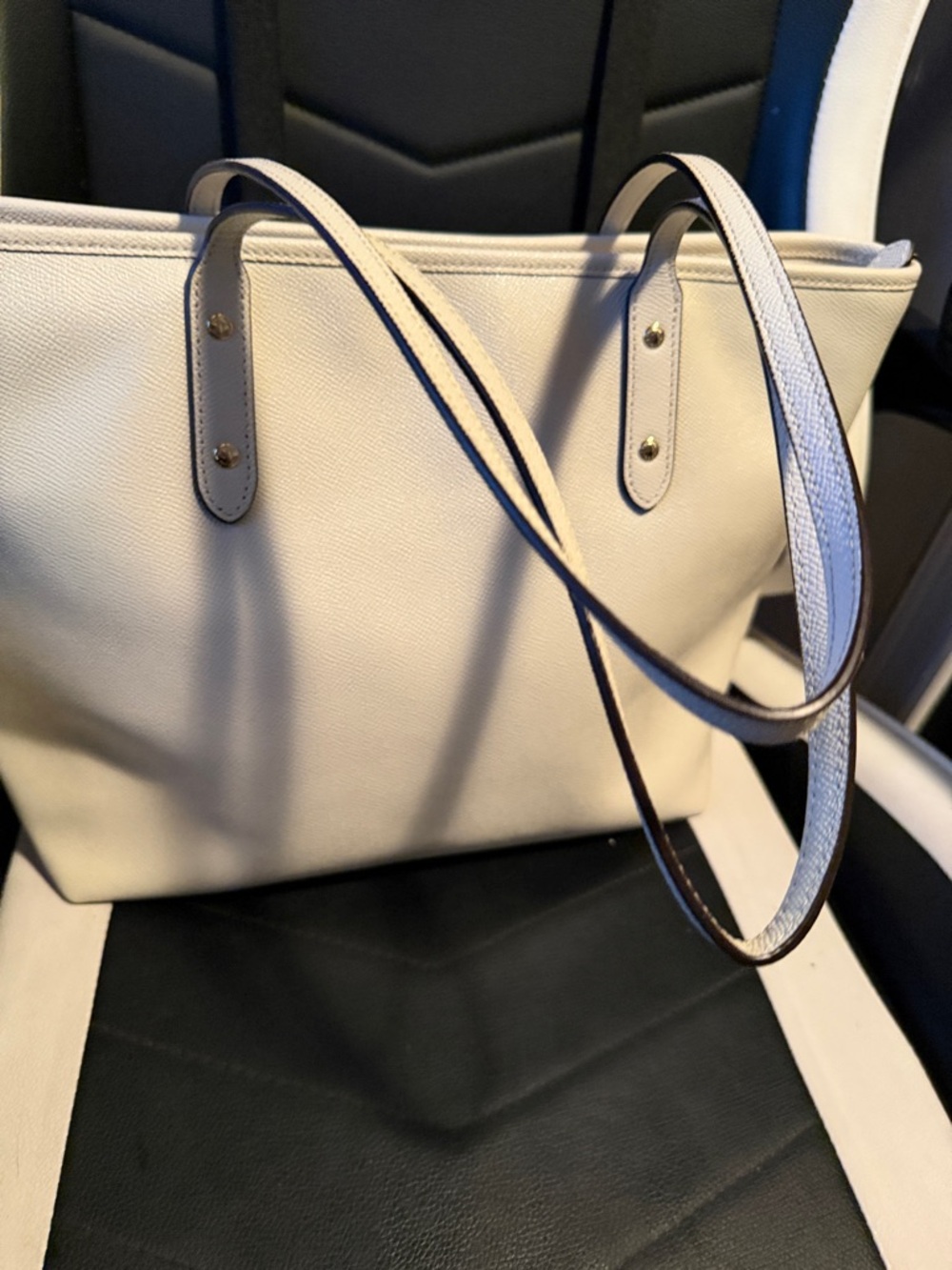 Coach City Zip Tote in Chalk - Picture 10 of 12